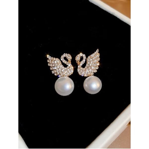 Beautiful Korean Western Swan Design Earrings