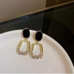 Black metal dangle drop earrings Korean Trendy  Earrings Western Fancy Earrings for Women Girls