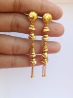 Discover the Elegance of LC Imitation's 2 Gram Gold Forming Suidhaga Earrings