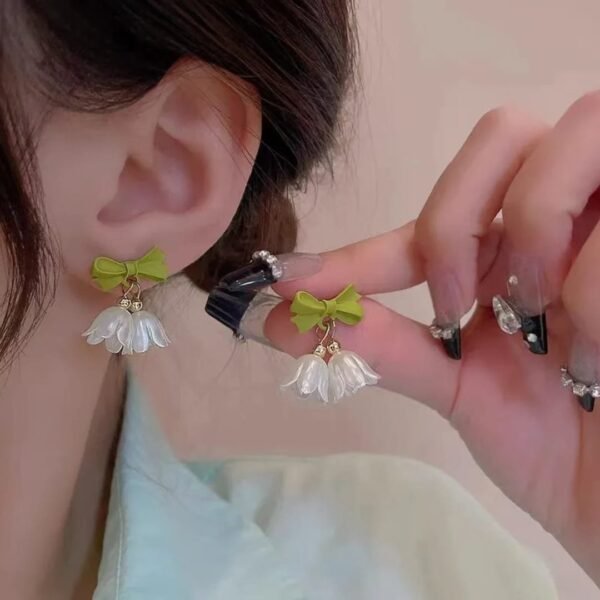 Stylish Korean Western Partywear Earrings: Tulip Flower and Green Bowknot Design