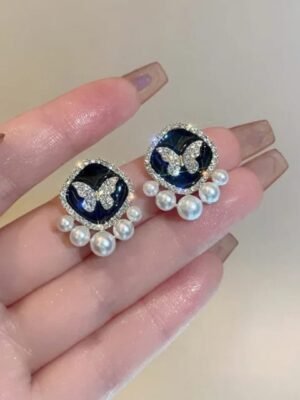 Elegant Korean Western Partywear Black Stud Earrings by LC Imitation