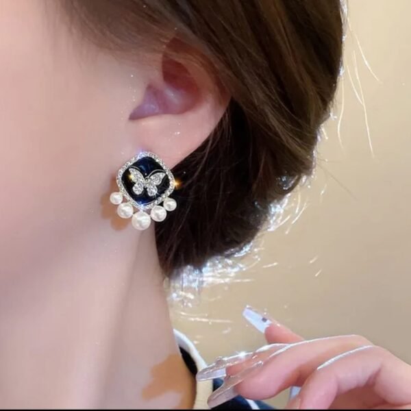 Elegant Korean Western Partywear Black Stud Earrings by LC Imitation