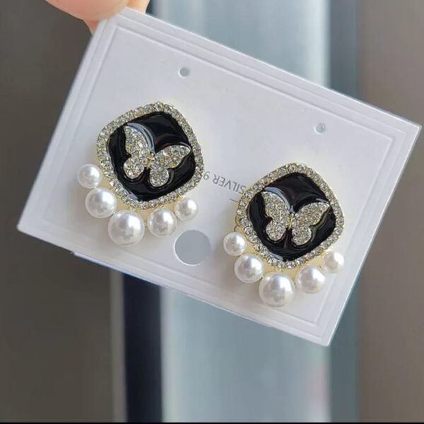 Elegant Korean Western Partywear Black Stud Earrings by LC Imitation